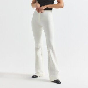 NWT DEREK LAM 10 Crosby Flare Trouser Women's Pants Soft White Size 4